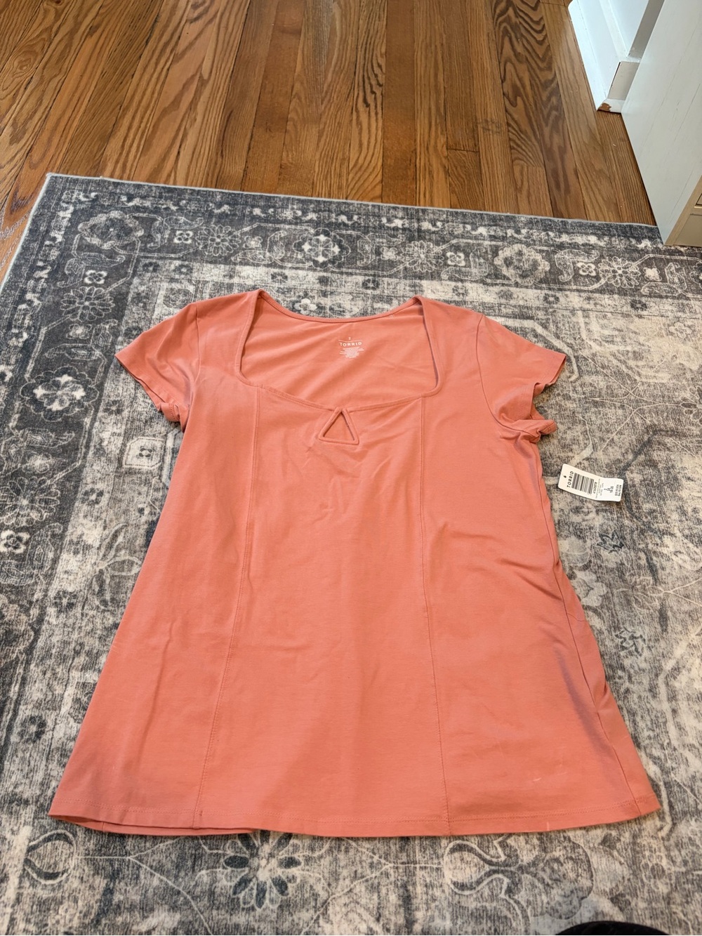 torrid Coral Square Neck Short Sleeve Top with Cutout